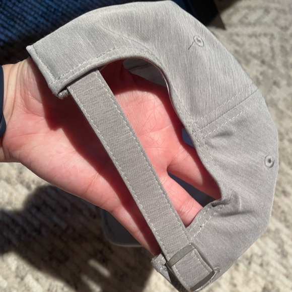 Carolina Panthers grey hat baseball style NFL - Picture 6 of 6